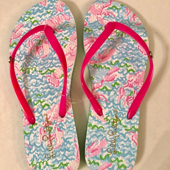 Lilly Pulitzer Shoes - Lilly Pulitzer Flip flops new size 7/8